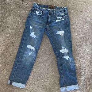 Slim crop boyfriend jeans